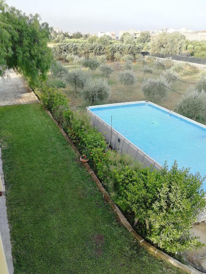 Villa Sole - Finaiti - Appartamento Per Turisti Флоридія Екстер'єр фото