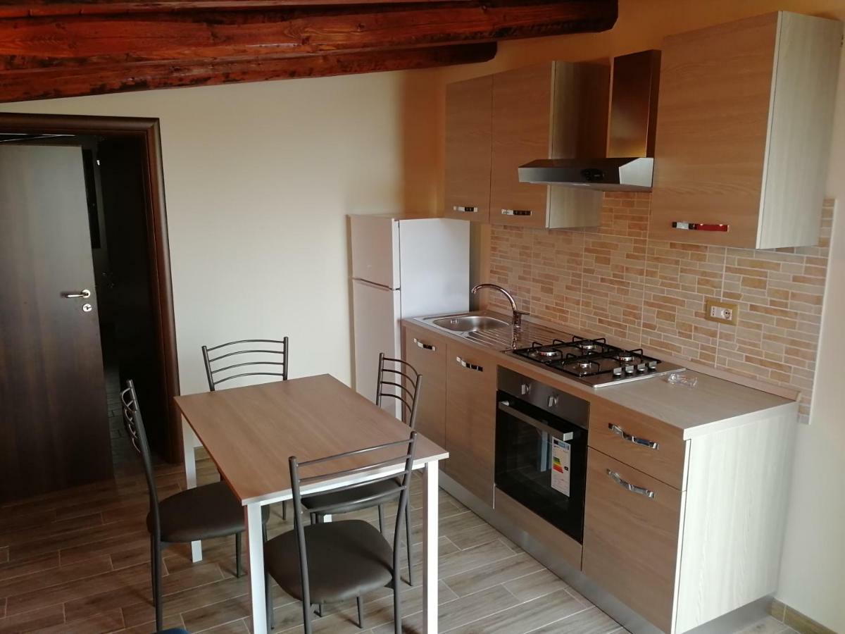 Villa Sole - Finaiti - Appartamento Per Turisti Флоридія Екстер'єр фото
