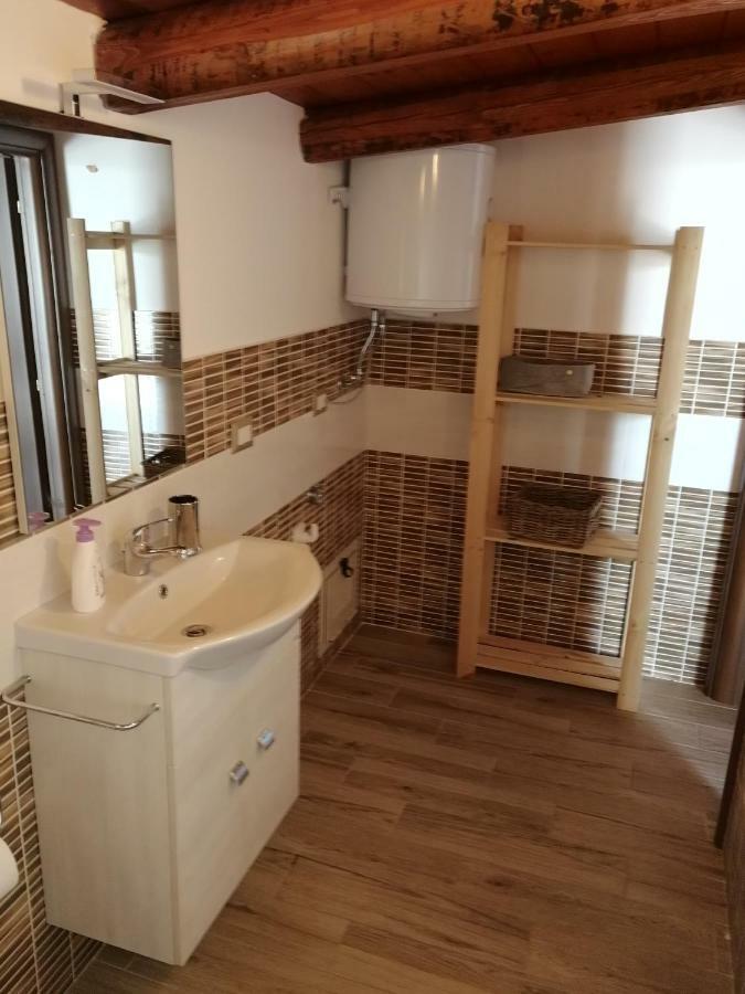 Villa Sole - Finaiti - Appartamento Per Turisti Флоридія Екстер'єр фото